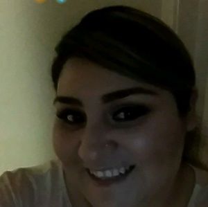 Meet your Posher, Jeannette